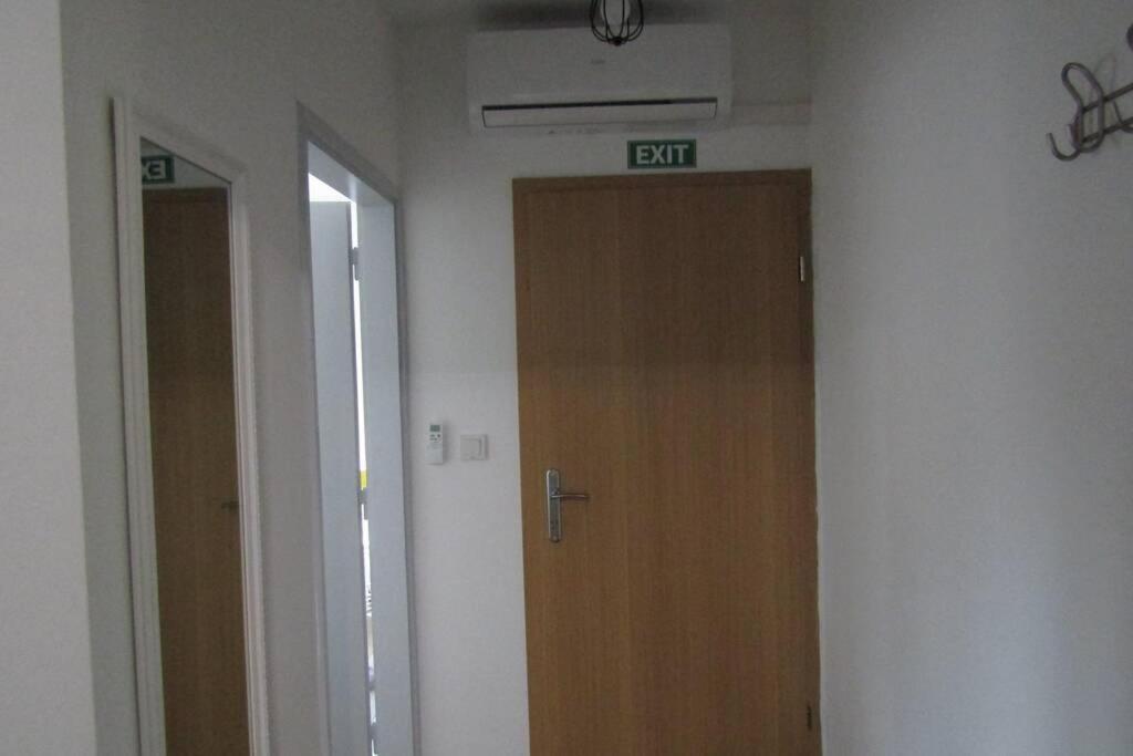 Apartman Megi & Studio Apartman Tomi - Self Check In Krapina Exterior foto